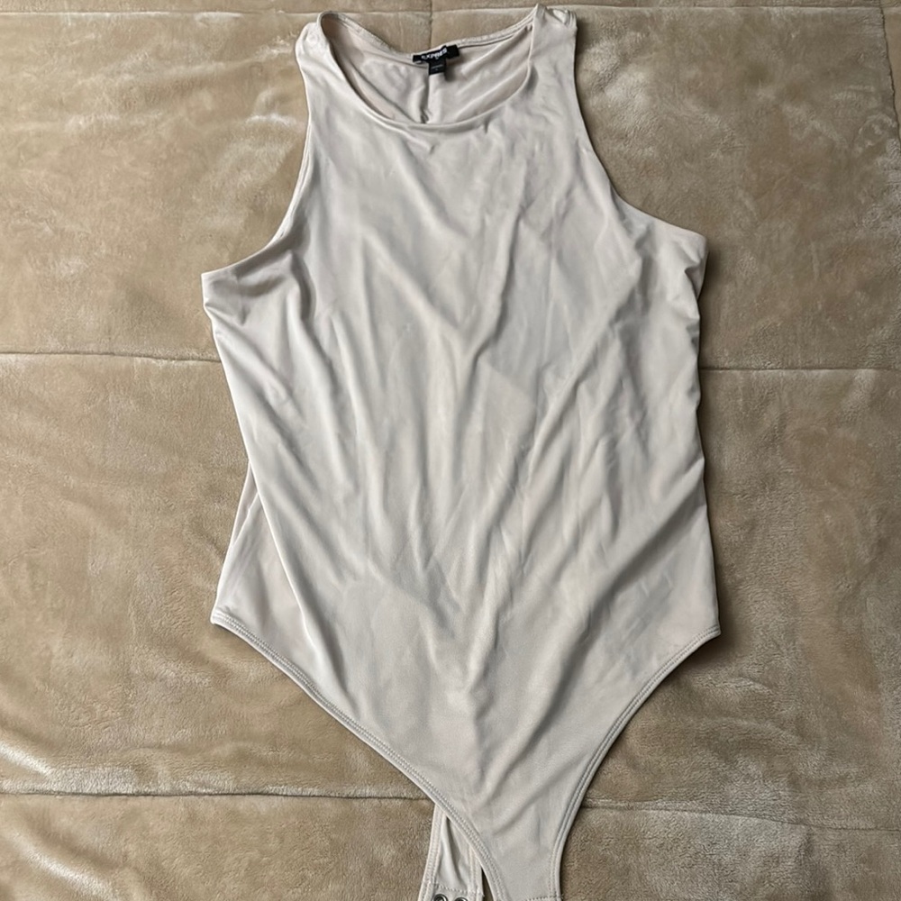 Women’s Express Elegant Tan Bodysuit - Large